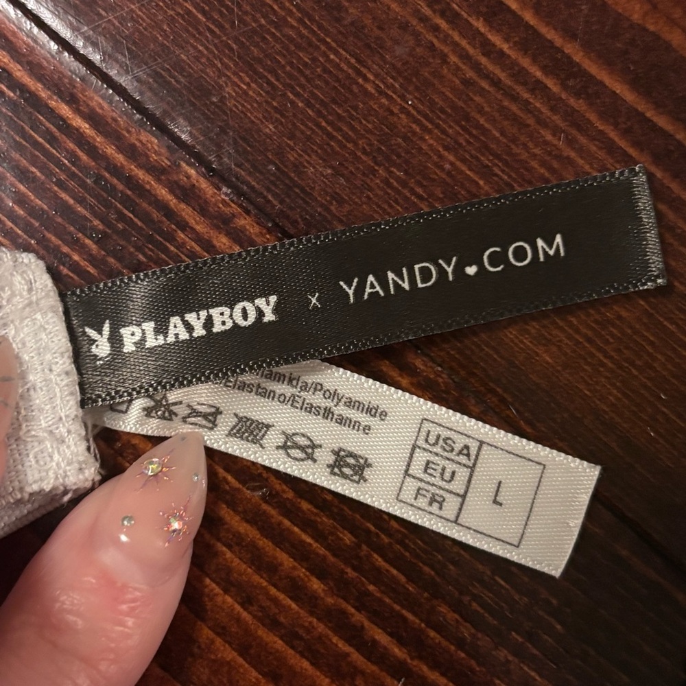 ✨Playboy x Yandy Lace Bralette✨ - Picture 3 of 3